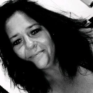 Meet your Posher, Dee